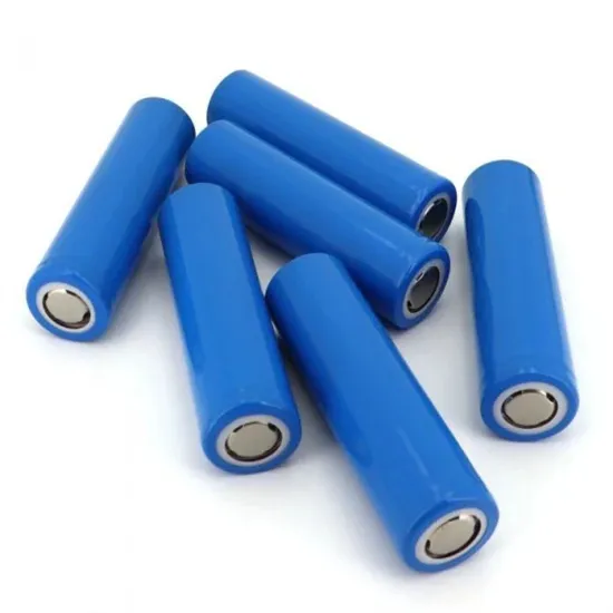 Solar cabinet system battery total voltage